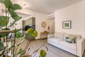 Apartment 6